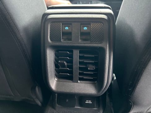 Used 2025 Ford Bronco Big Bend AWD/4WD image 34