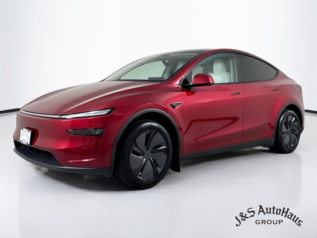 Used 2026 Tesla Model Y 2WD image 3