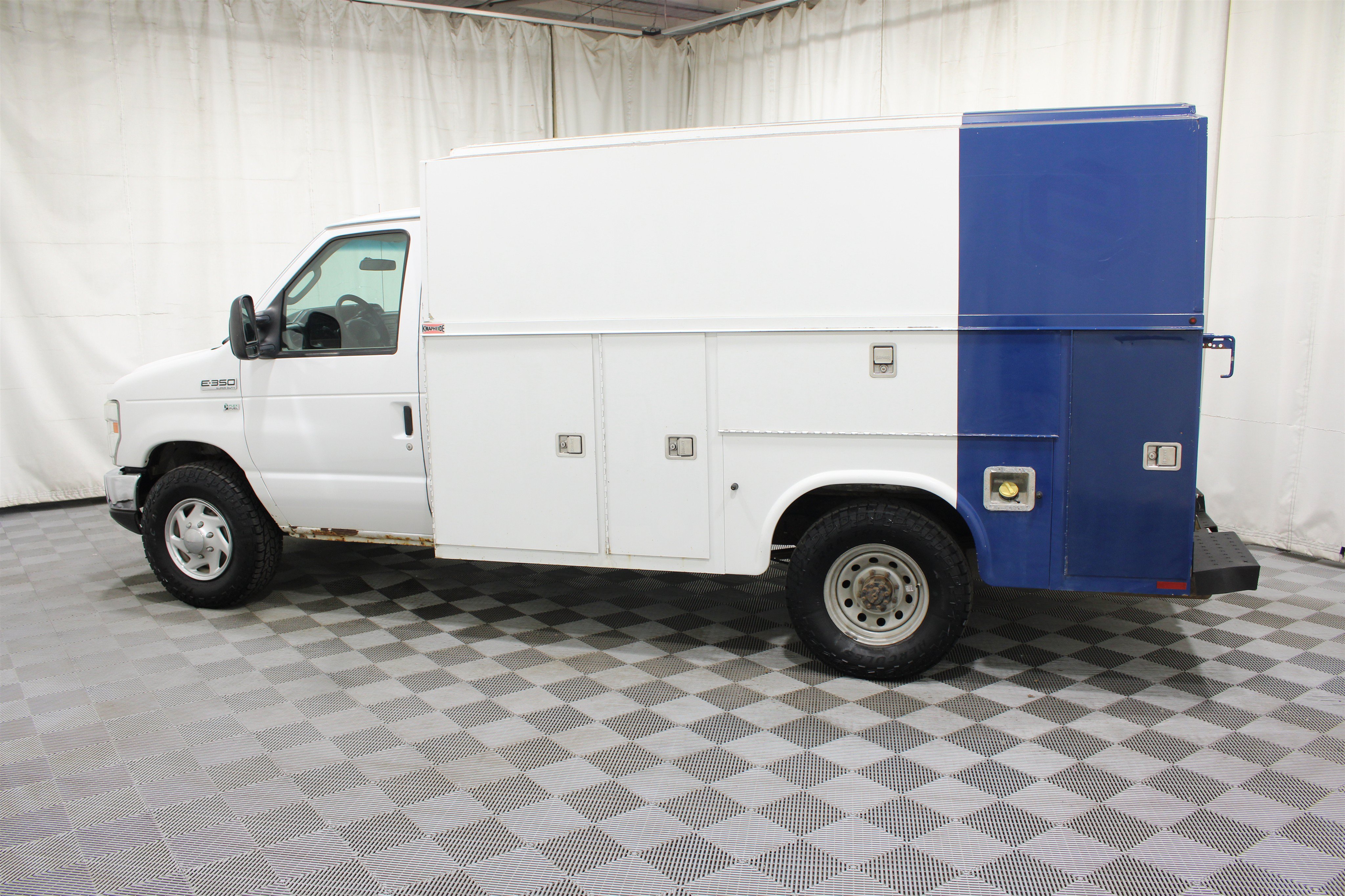 Used 2012 Ford E-350 and Econoline 350 Super Duty w/ PWR Locks & Windows Group RWD image 21