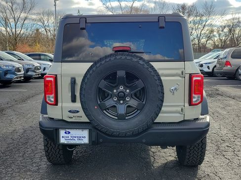 New 2025 Ford Bronco Big Bend w/ Black Diamond Package image 5