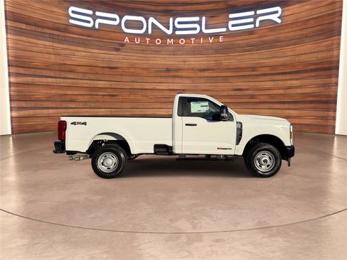 New 2026 Ford F250 XL image 6