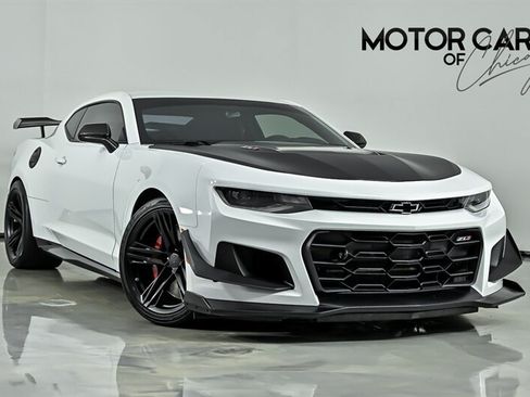 Used 2020 Chevrolet Camaro ZL1 RWD image 1