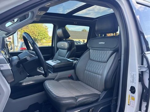 Used 2021 Ford F150 Limited image 10