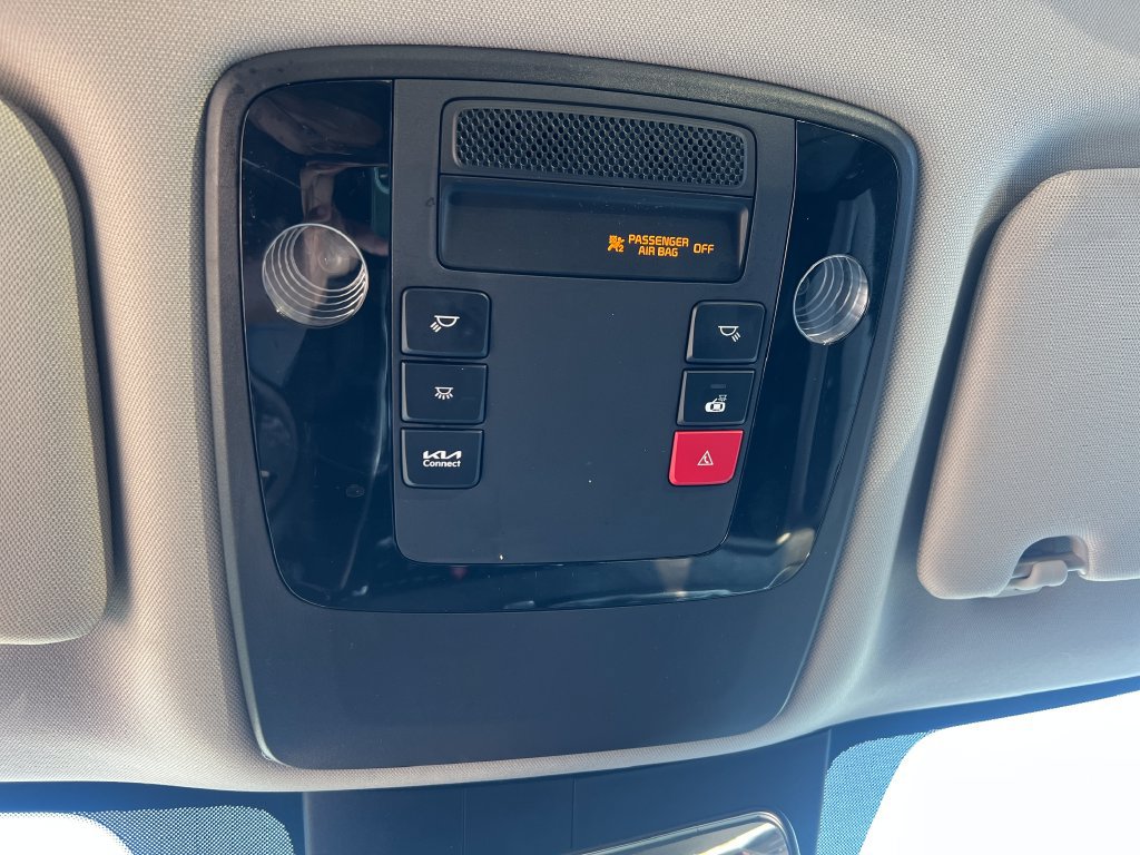 Certified 2024 Kia Carnival EX FWD image 23