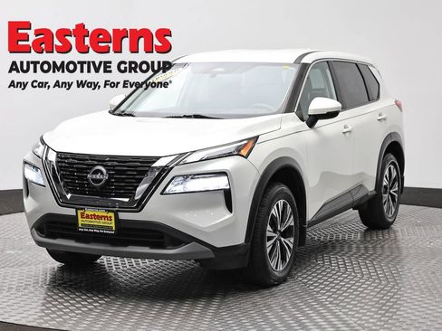 Used 2023 Nissan Rogue SV AWD/4WD image 1