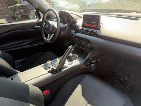 Used 2023 MAZDA MX-5 Miata Sport image 20