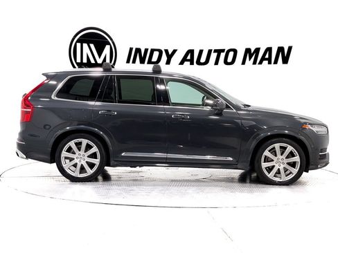 Used 2017 Volvo XC90 T6 Inscription w/ Vision Package image 3