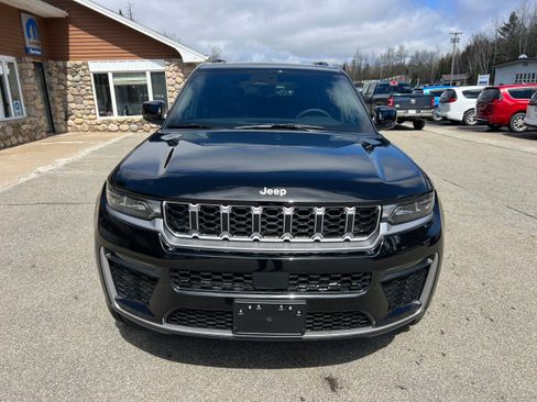 New 2026 Jeep Grand Cherokee L Limited AWD/4WD image 2