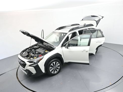 Certified 2025 Subaru Outback Limited XT w/ Popular Package #2 AWD/4WD image 36
