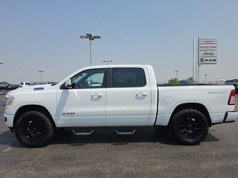 Used 2022 RAM 1500 Big Horn AWD/4WD image 8