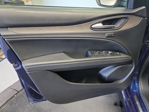 Used 2021 Alfa Romeo Stelvio Ti AWD/4WD image 13