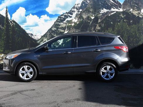 Used 2016 Ford Escape SE image 7