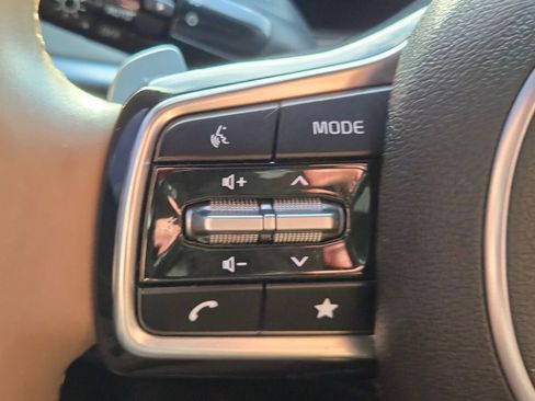 Certified 2024 Kia Sorento SX Prestige w/ Olive Brown Leather Package AWD/4WD image 24