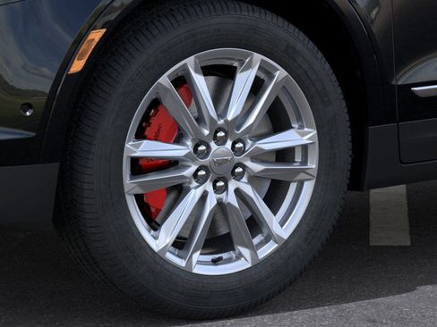 New 2026 Cadillac XT5 Sportv w/ LPO, Floor Liner Package image 42