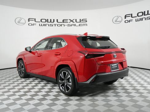 Certified 2025 Lexus UX 300h FWD image 5