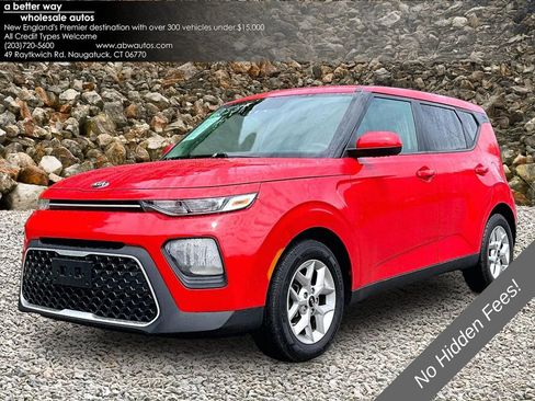 Used 2021 Kia Soul S FWD image 1