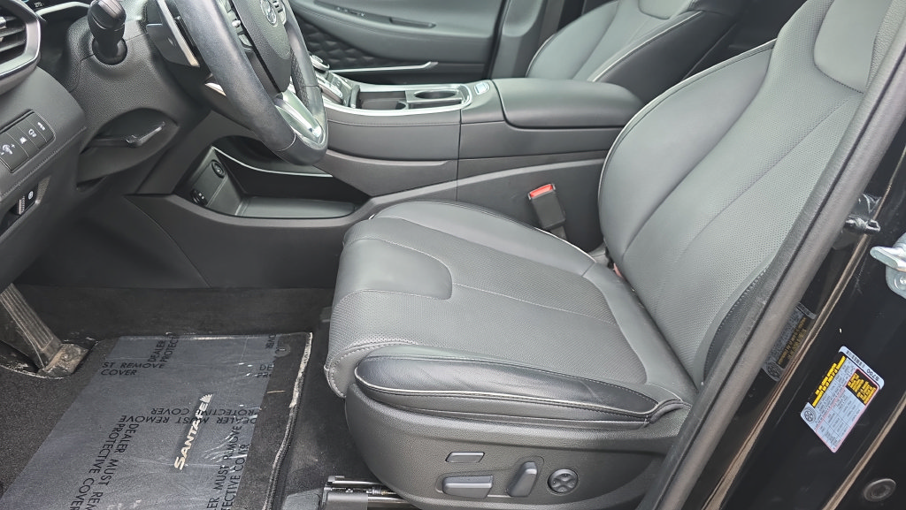 Used 2023 Hyundai Santa Fe Limited FWD image 14
