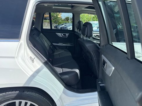 Used 2014 Mercedes-Benz GLK 350 4MATIC image 6