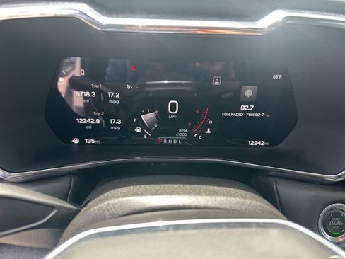 Used 2024 GMC Canyon Elevation w/ Convenience Package RWD image 16