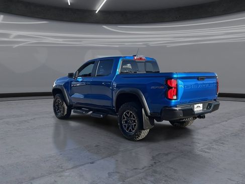 Used 2024 Chevrolet Colorado ZR2 w/ ZR2 Convenience Package III AWD/4WD image 4