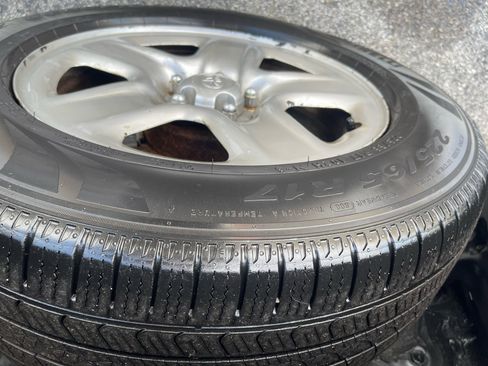 Used 2012 Toyota RAV4 4WD image 18