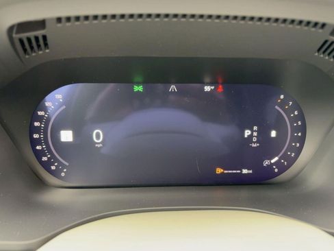 New 2026 Volvo XC60 B5 Ultra w/ Climate Package image 17