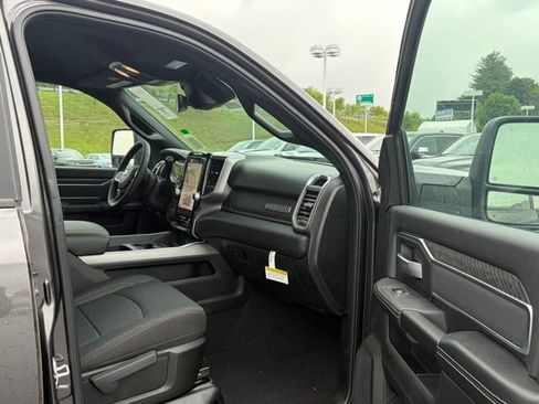 New 2026 RAM 2500 Big Horn AWD/4WD image 26