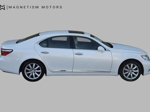 Used 2009 Lexus LS 460 image 2