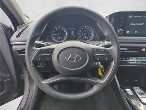 Used 2020 Hyundai Sonata SE w/ Cargo Package FWD image 13