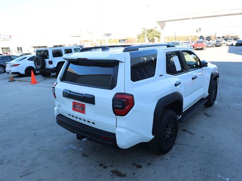 Certified 2025 Toyota 4Runner Limited image 7