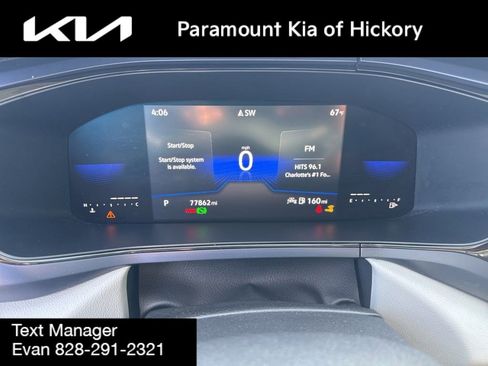 Used 2022 Volkswagen Taos SE FWD image 30