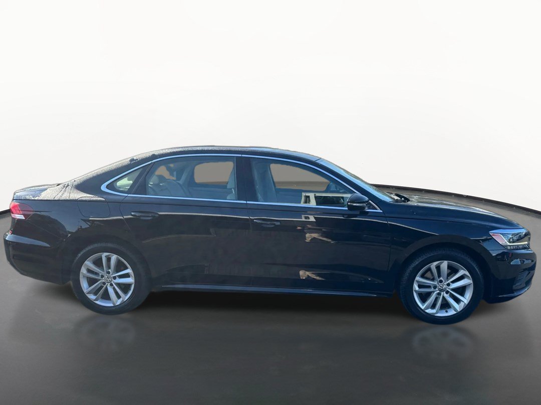 Used 2020 Volkswagen Passat 2.0T SE FWD image 2