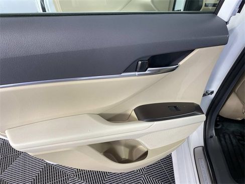 Used 2023 Toyota Camry LE image 26