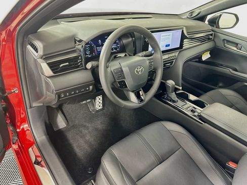 Used 2026 Toyota Camry XSE w/ Premium Plus Package FWD image 9