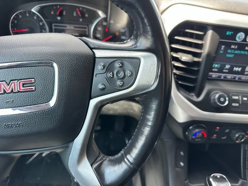 Used 2019 GMC Acadia SLT FWD image 29