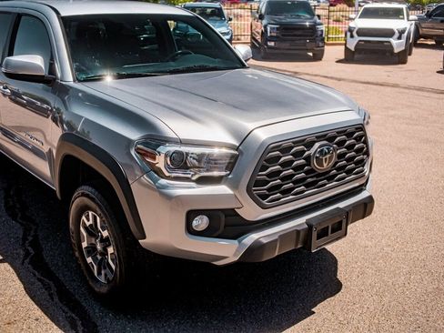 Used 2023 Toyota Tacoma TRD Off-Road AWD/4WD image 11