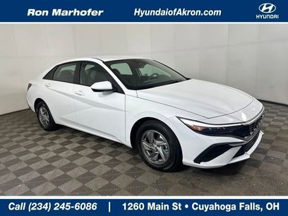 Certified 2025 Hyundai Elantra SE