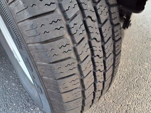 Used 2024 RAM 1500 Tradesman w/ Electronics Group image 32