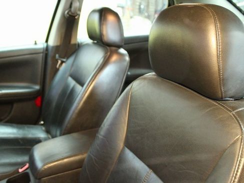 Used 2008 Chevrolet Impala LT w/ Luxury Edition Package image 14