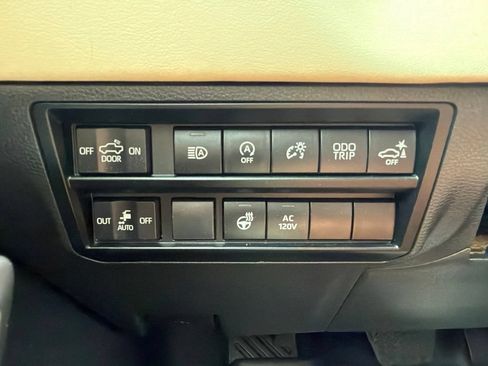 Used 2022 Toyota Tundra 1794 Edition AWD/4WD image 49