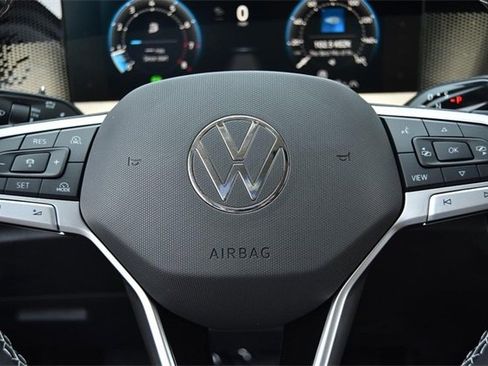 New 2025 Volkswagen Tiguan S image 15