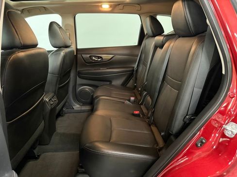 Used 2015 Nissan Rogue SL w/ SL Premium Package FWD image 17