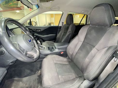 Used 2022 Subaru Outback Premium image 13