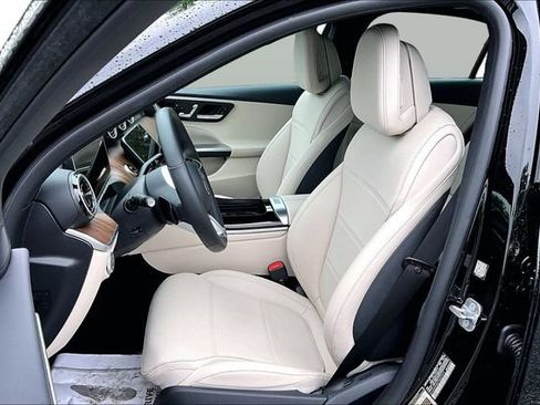 Certified 2026 Mercedes-Benz C 300 4MATIC Sedan image 24