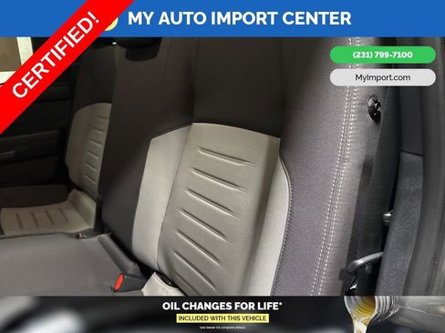 Used 2025 Toyota Tacoma TRD Off-Road image 25