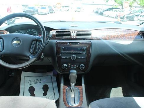 Used 2013 Chevrolet Impala LT w/ LT Sunroof Package FWD image 16