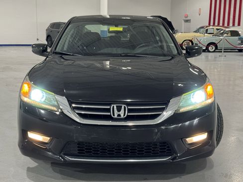 Used 2014 Honda Accord Sport image 17