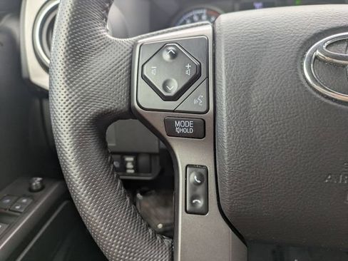 Used 2021 Toyota Tacoma TRD Sport w/ TRD Premium Sport Package AWD/4WD image 26