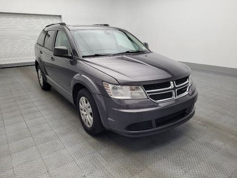 Used 2019 Dodge Journey SE image 13