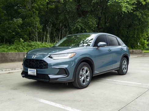 Certified 2026 Honda HR-V LX image 5